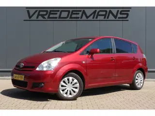 Toyota Verso 1.6 VVT-i Sol