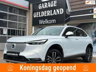 Honda HR-V 1.5 e:HEV Elegance | Parelmoer | Full-Led | Apple/Android | ACC | Climate | Pdc | Isofix 