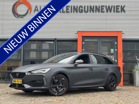 CUPRA Leon Sportstourer 1.4 e-Hybrid 245 / Trekhaak Wegklapbaar / Elektrische achterklep / Elektrisc