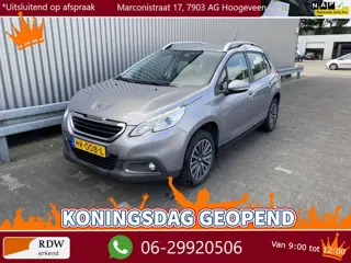 Peugeot 2008 1.2 PureTech Active AUTOMAAT, Clima, Navi, CC, Trekh, nw. APK – Inruil Mogelijk –
