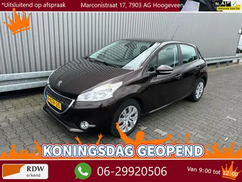Peugeot 208 1.2 VTi Envy 160Dkm.NAP, 5-Drs, Clima, Navi, CC, PDC, z.g.a.n. APK – Inruil Mogelijk –