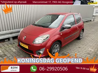 Renault Twingo 1.2-16V Collection met Airconditioning en Nieuwe APK – Inruil Mogelijk –