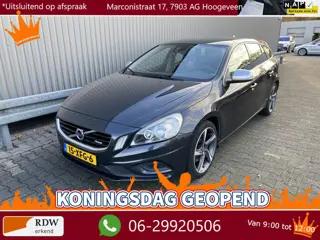 Volvo V60 1.6 T3 R-Design AUTOMAAT, Clima, Navi, CC, PDC, LM, Trekh, – Inruil Mogelijk –