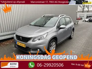 Peugeot 2008 1.2 PureTech Blue Lion A/C, CC, Pano, Navi, Carplay, DAB+, PDC, LM, nw. APK – Inruil Mo