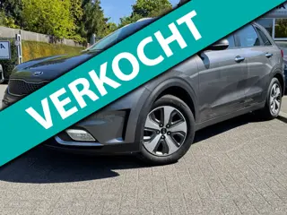Kia Niro 1.6 GDi Hybrid DynamicLine | All Seasons | Trekhaak | Dealer onderhouden |