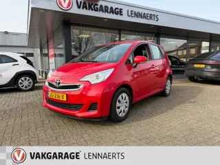 Toyota Verso-S 1.3 VVT-i Dynamic Unieke KM stand, Rijklaarprijs / 12 mnd Bovag garantie