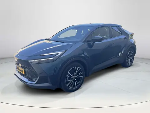 Toyota C-HR 2.0 Plug-in Hybrid 220 Executive