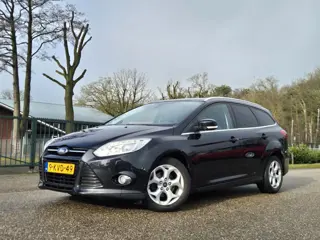 Ford FOCUS Wagon 1.6 TDCI ECO. L. Ti. (bj 2013)