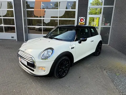 MINI COOPER 1.5 Cooper