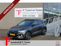 Volkswagen T-Roc 1.5 TSI 3x R-Line Automaat/Panoramadak/Trekhaak afneembaar/Navigatie/Virtual cockpi