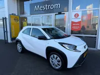 Toyota Aygo X 1.0 VVT-i MT Play Airco carplay navi