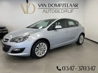 Opel Astra 1.4 Turbo Business+ / 140PK / NAVI / PDC / H.LEDER /
