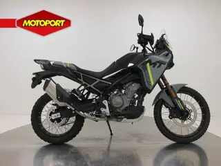 CFMOTO 450MT (bj 2026)