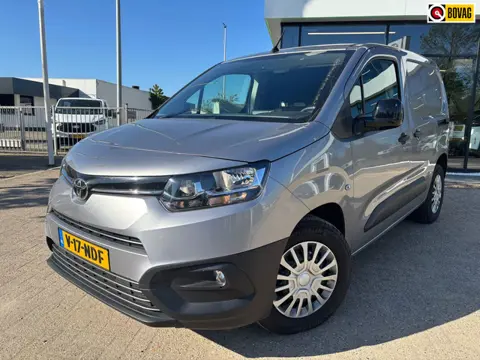 Toyota PROACE CITY 1.2 Turbo Live