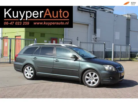 Toyota Avensis Wagon 2.0 VVTi Executive Business LEDER TREKHAAK MULTIMEDIA VOORBER NAVI