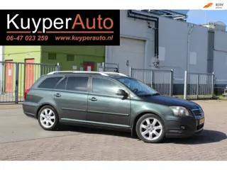 Toyota Avensis Wagon 2.0 VVTi Executive Business LEDER TREKHAAK MULTIMEDIA VOORBER NAVI