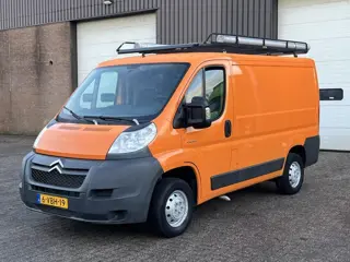 Citroën JUMPER 30 L1H1 2.2HDI 100 / Only 79.208 km !! / Manual / L1H1 / Betimmering / Imperiaal / NA