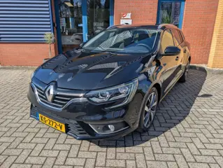 RENAULT MEGANE 1.5 DCI BOSE,Massagestoelen, Trekhaak, Parkeerhulp, Navi