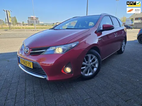 Toyota Auris Touring Sports 1.8 Hybrid Lease GARANTIE