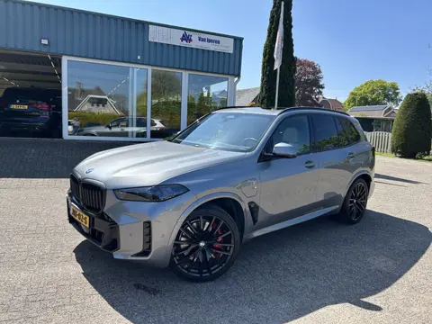 BMW X5 xDrive50e M-Sport Pro Panoramadak 22inch (bj 2025)