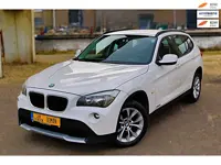 BMW X1 SDrive18i Executive Clima Cruise Navi NAP 2e Eignr