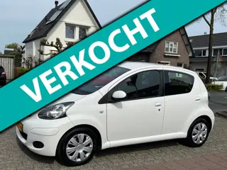 Toyota Aygo 1.0-12V 93.000 km NL-AUTO-NAP