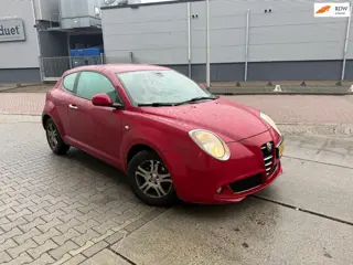 Alfa Romeo MiTo 1.3 JTDm Distinctive apk rijd goed