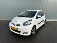 Toyota Aygo 1.0-12V Dyn. Nav. AIRCO | ONDERHOUDSBOEKJE | NAP !