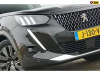 Peugeot 2008 1.2 PT GT-Line | Noir Perla Nera | AppleCarplay/Nav/Cruise/Stoelverwarming/Camera - Spo
