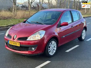 Renault Clio 1.2 TCE Collection / AIRCO / NAP