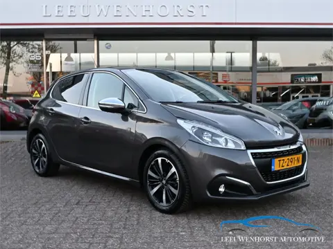 Peugeot 208 1.2 PureTech Tech Edition, AUTOMAAT, camera, clima, cruise, S/S, LED, 2 x PDC, LMV, NL-d