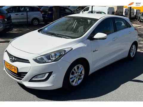 Hyundai I30 1.6 GDI i-Vision 2012 NAVI CLIMA CAMERA NAP