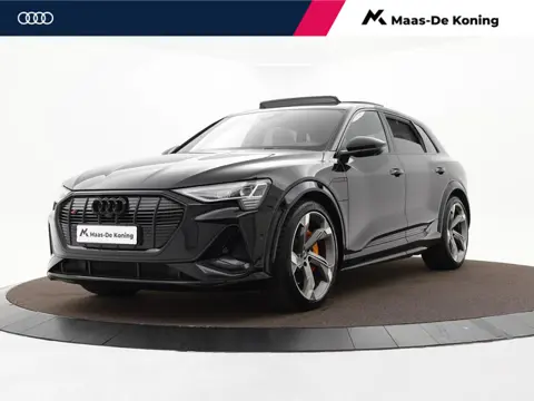 Audi e-tron S 503pk Quattro 95 kWh · SOH 98,5% · Panoramadak · Afneembare Trekhaak · 360 Camera · Ba