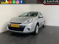Renault Clio 1.2 Expression,Airco! Trekhaak! (bj 2010)