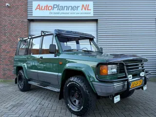 Isuzu Trooper 4x4 2.6 Wagon! Uniek! 9-Persoons! Nwe APK!