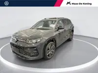 Volkswagen Tayron 1.5 eTSI 272pk DSG R-Line Edition · Wegklapbare Trekhaak · Panoramadak · Massage ·