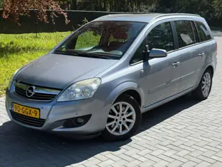 Opel Zafira 2.2 Temptation/Airco/Cruise/Navi/PDC/NAP/LMV/Trekhaak