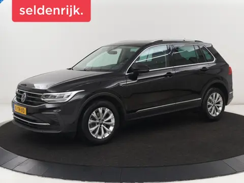 Volkswagen Tiguan 1.5 TSI Life Business | Leder | Stoelverwarming |  Keyless | Carplay | Adaptive cr