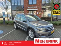 Volkswagen Tiguan 1.4 TSI Edition Automaat Navigatie, Trekhaak