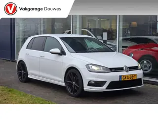 Volkswagen GOLF 1.4 TSI Business Edition R | 3x R-line | Stoelverwarming | Navi | Cruise | Trekhaak 