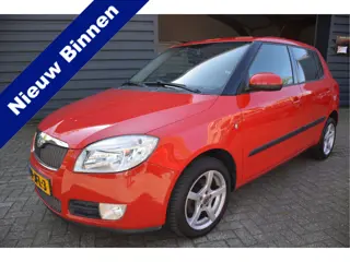 Škoda Fabia 1.6-16V Ambition Airco Trekhaak (bj 2009)