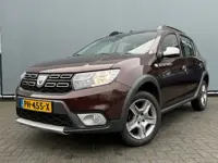 Dacia Sandero BJR 2017 0.9 TCe 90 PK Stepway Laureate CAMERA | TELEFONIE | AIRCO | CRUISE | NAVI