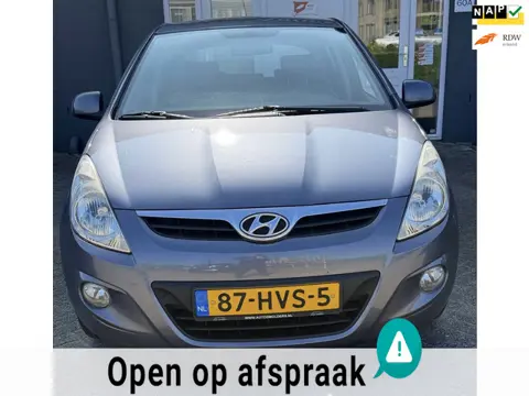 Hyundai I20 1.4i i-Catcher met airco en goed onderhouden