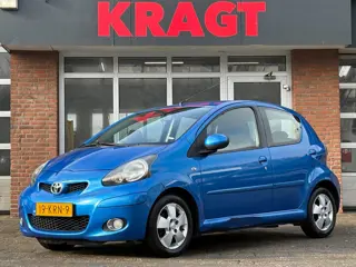 Toyota Aygo Dynamic Blue 1.0-12V - AUTOMAAT - Airco - lichtmetaal - 5drs - elektrische ramen