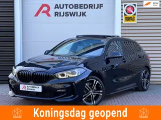 BMW 1-serie 120i Executive Pano/Led/Sfeer/AppleCar