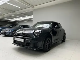 MINI 3-deurs Cooper C John Cooper Works M | 17" | Comfort Acces | Panorama | Stoel/Stuurverwarming |