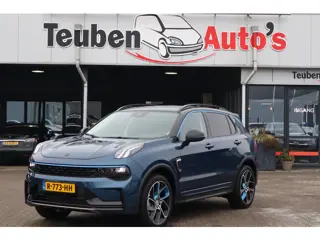 Lynk & Co 01 1.5 360 Camera, Navigatie, Panoramadak, Trekhaak, Schuif- kanteldak