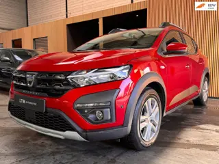 Dacia Sandero Stepway 1.0 TCe 90 Comfort Automaat|Carplay|Camera|Navi|Airco