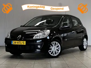 Renault Clio 1.2-16V Collection/ 5-Drs/ Airco/ Trekhaak/ Cruise Controle/ Elek.Pakket/ 16''LMV/ Mult