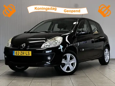 Renault Clio 1.2-16V Dynamique/ Trekhaak/ 16'' LMV/ Airco/ Cruise/ Elek. pakket/ Isofix/ Radio-CD/ M